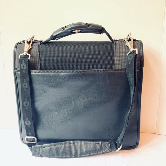 SwissGear Swiss Army Padded Laptop Briefcase Bag - Picture 14 of 16
